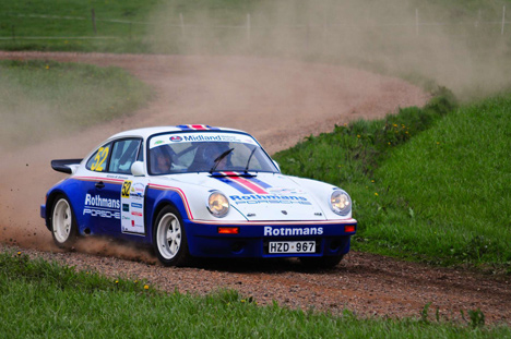 Danmarks hurtigste historiske rallykører er Per G. Hansen i Porsche 911 RS.